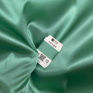 72#竹青色素绉缎颜色预览
